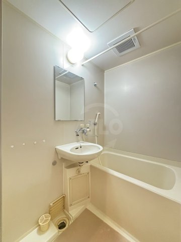 バス・シャワールーム　ライオンズシティ難波南　浴室