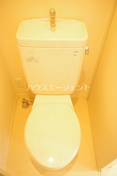 トイレ　綺麗なトイレですね。※参考画像