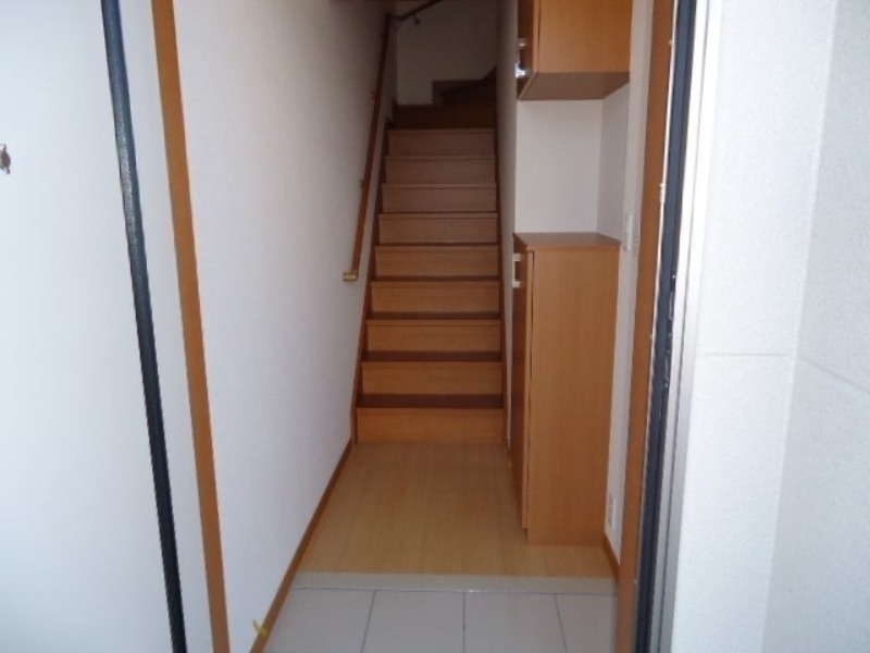 玄関　図面と現状に相違がある場合には現状を優先