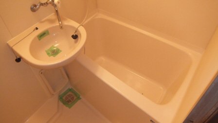 バス・シャワールーム　バス・トイレ別