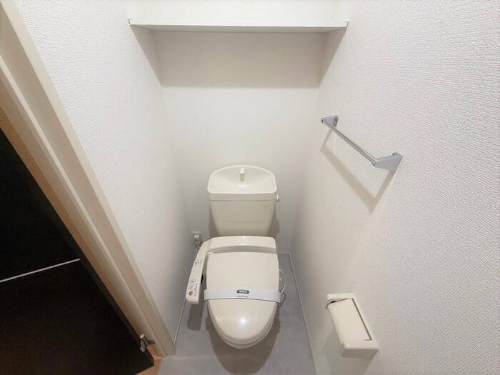 トイレ　トイレもきれいです