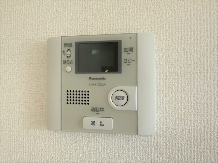セキュリティ　モニター付きインターホン