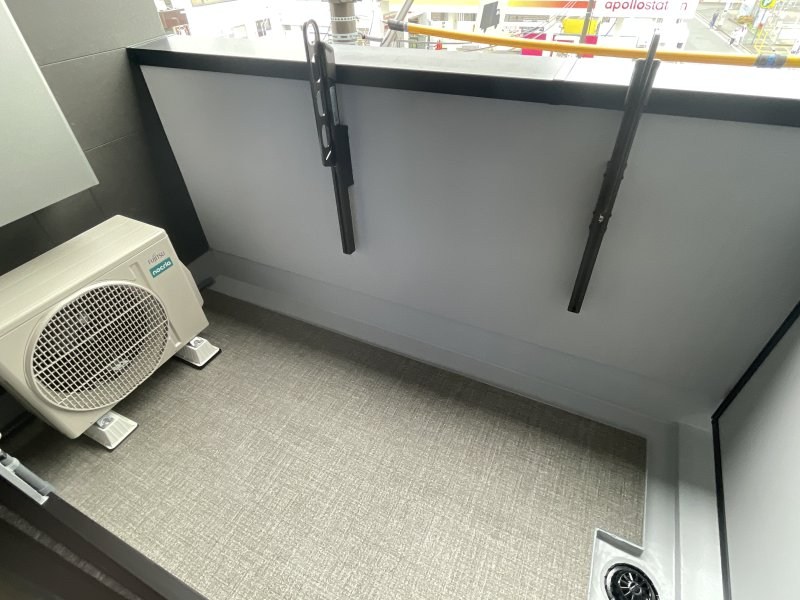 バルコニー　バルコニー