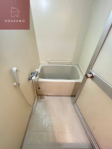 バス・シャワールーム　日々の疲れを癒すお風呂付です