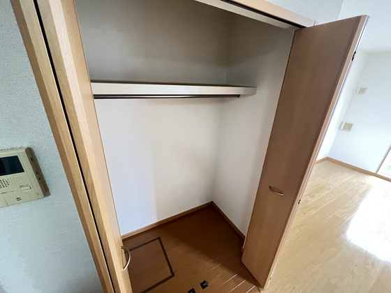 収納　※別部屋の写真です
