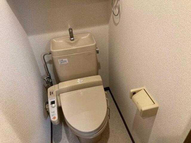 トイレ　?