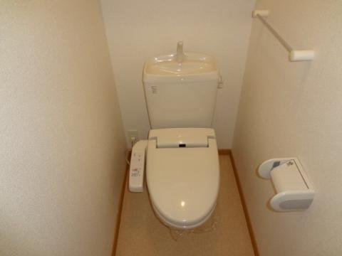 トイレ　シャワー付トイレ