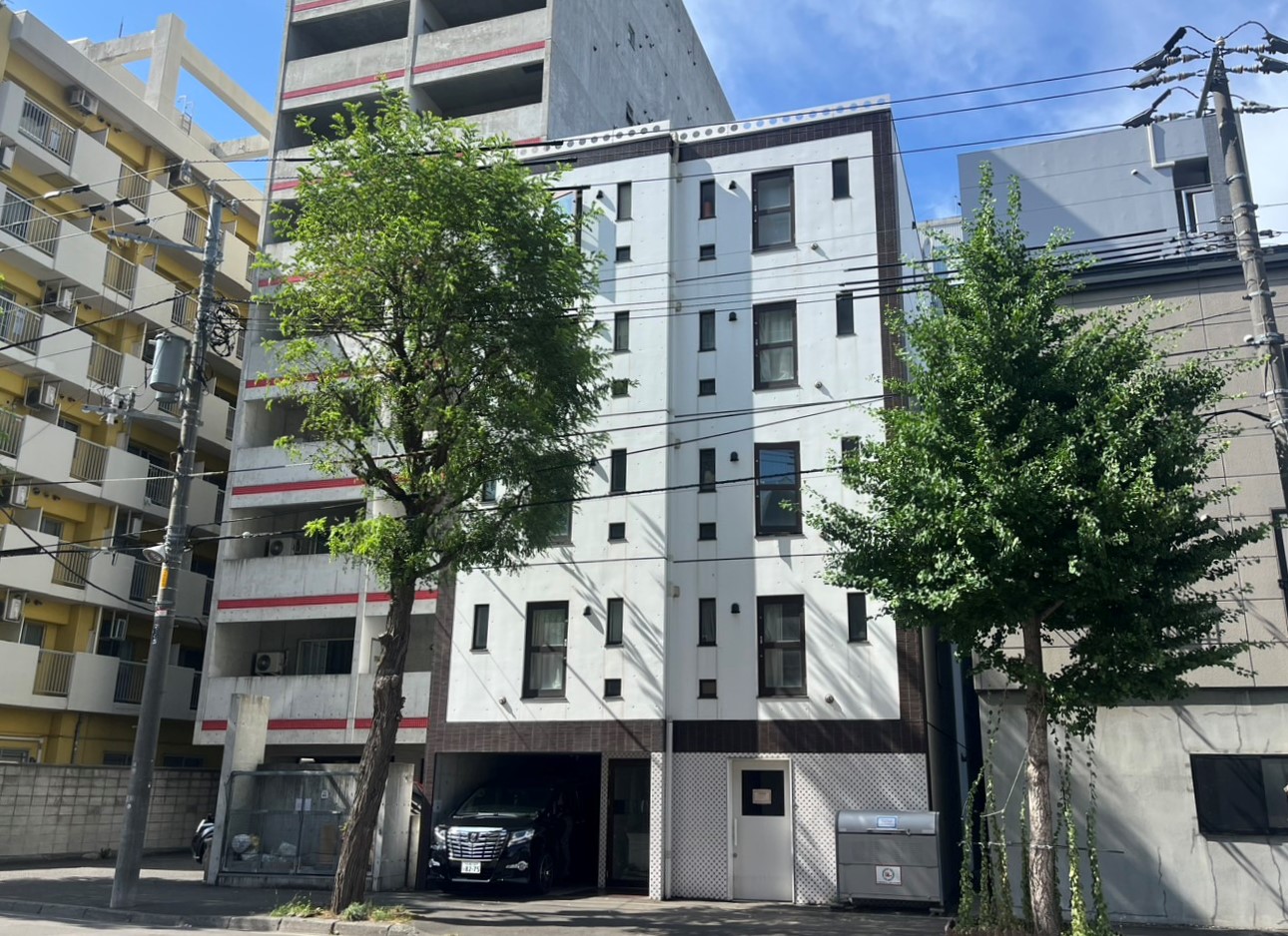 建物外観　エレベータ有で楽々です！