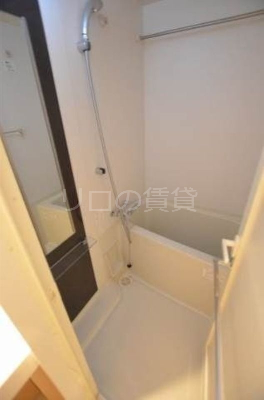 バス・シャワールーム　別部屋参考写真