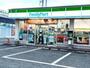 コンビニ　ファミリーマート 八日市春日町店（コンビニ）まで268m