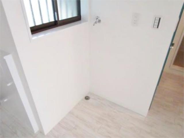 洗面設備　室内洗濯機置き場