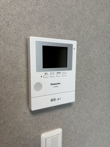セキュリティ　モニタ付インターホンです。