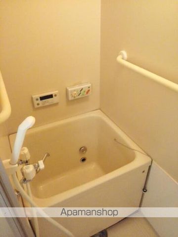 レスト北新川 A棟の内装写真