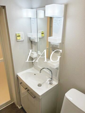 洗面設備　洗面台です。