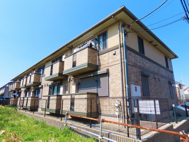 建物外観　前原駅徒歩13分♪