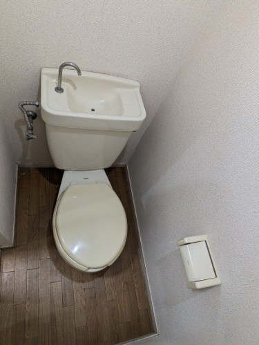 グランドハイツAのトイレ写真
