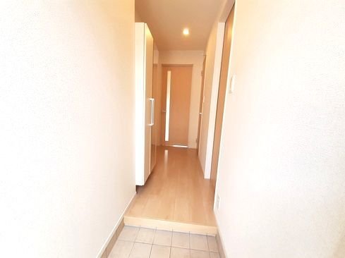 玄関　落ち着いた玄関です