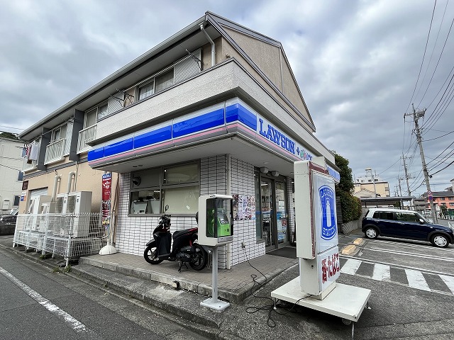 コンビニ　ローソン・スリーエフ 南大沢店（コンビニ）まで424m