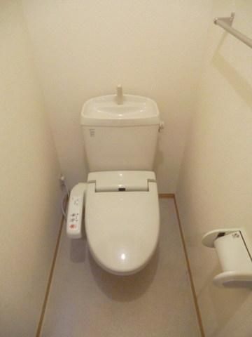 トイレ　ウォシュレット付きのトイレ