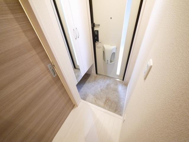 玄関　落ち着いた玄関です