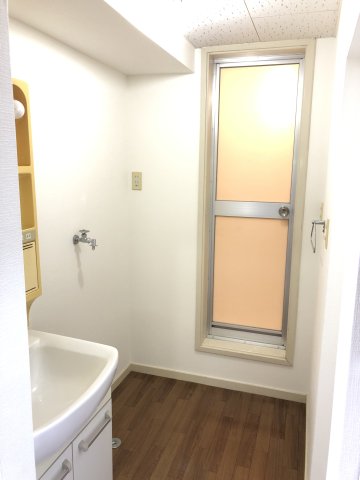 パステル六軒町B棟の内装写真