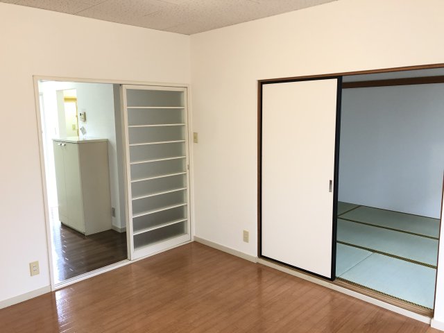 パステル六軒町B棟の内装写真
