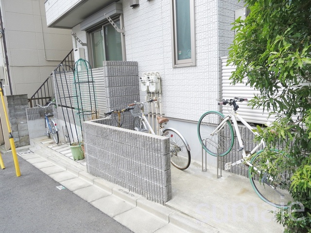 その他共有部分　こちらが駐輪場です！
