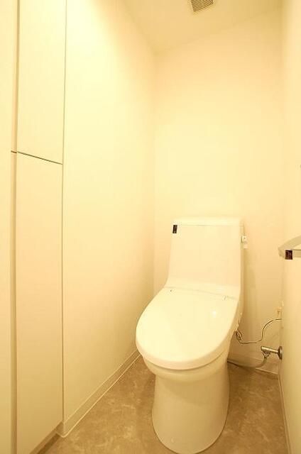 トイレ　清潔感のあるトイレです