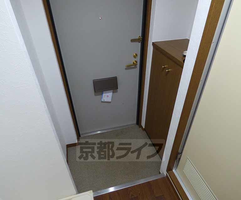 エスリード京都河原町第3の玄関写真
