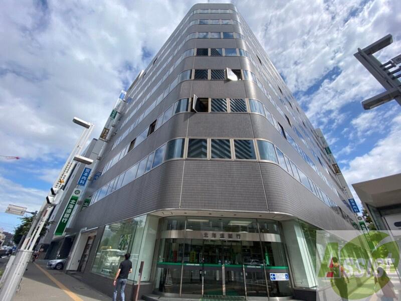 銀行　北海道銀行札幌駅北口支店（銀行）まで455m