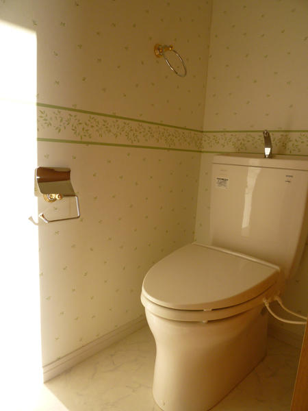 万福寺3丁目テラスハウスのトイレ写真