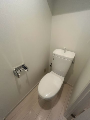 アンボワーズ武庫川レディースのトイレ写真
