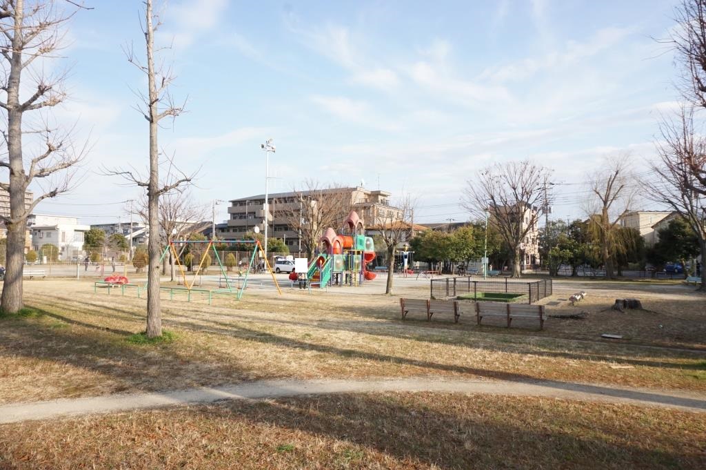 公園　柳崎第３公園（公園）まで491m