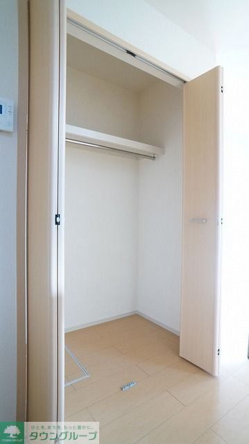 クレメント・リヴァー B棟の内装写真