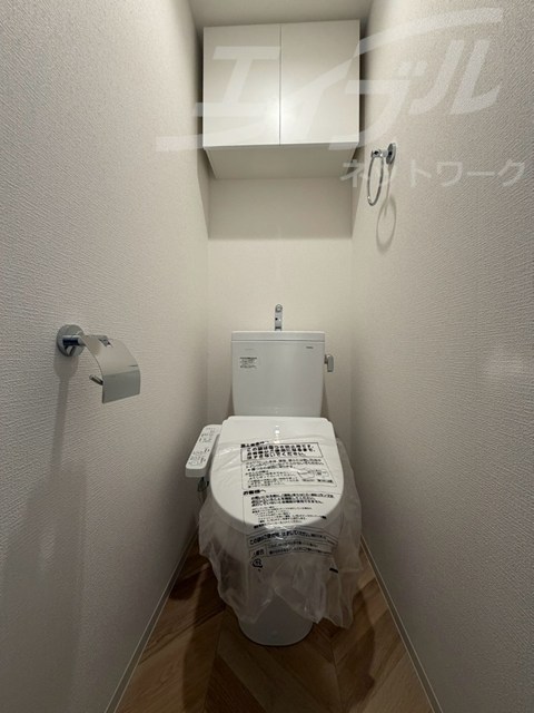 地下鉄長堀鶴見緑地線 蒲生四丁目駅 徒歩1分 10階建 築1年のトイレ写真