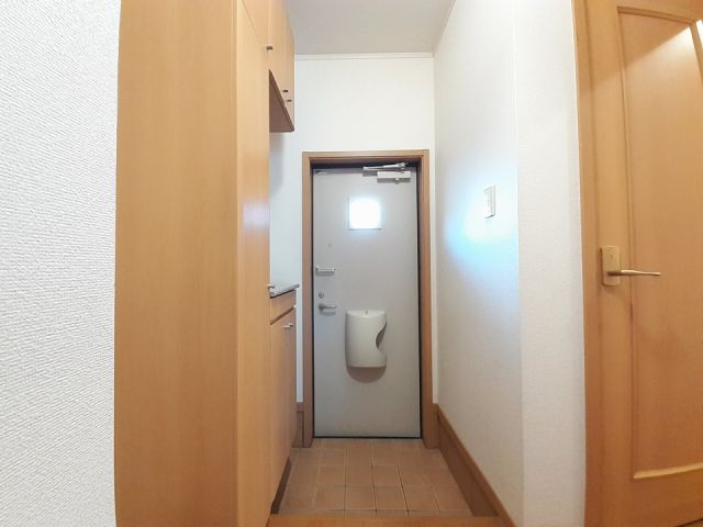 グレイナBの玄関写真