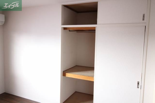 収納　別のお部屋の写真です。実際とは異なります。
