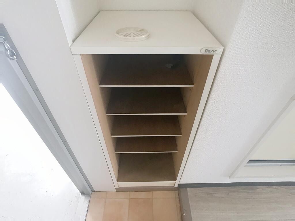 ルミエール29の玄関写真