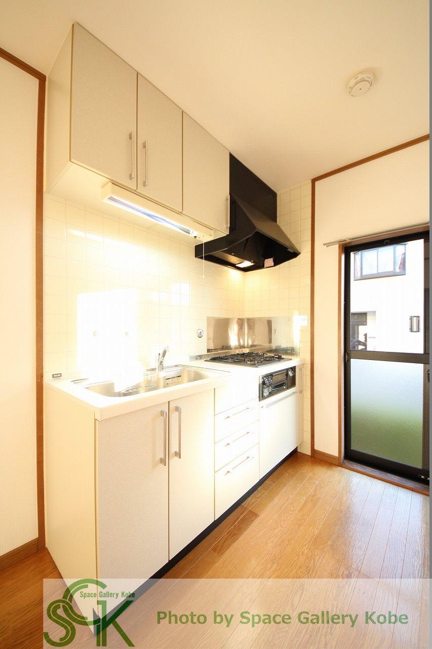 キッチン　※お部屋により仕様が異なる場合がございます※