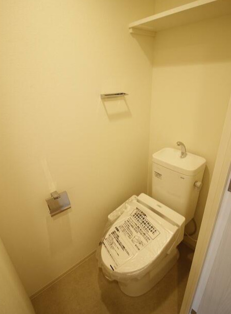 ＪＲ京浜東北線 王子駅 徒歩6分 15階建 築9年のトイレ写真