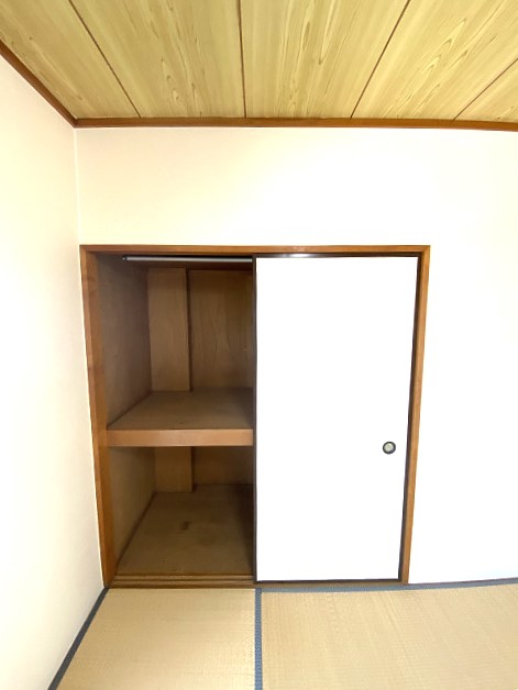 収納　和室　収納