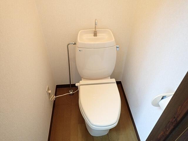 トイレ　トイレ