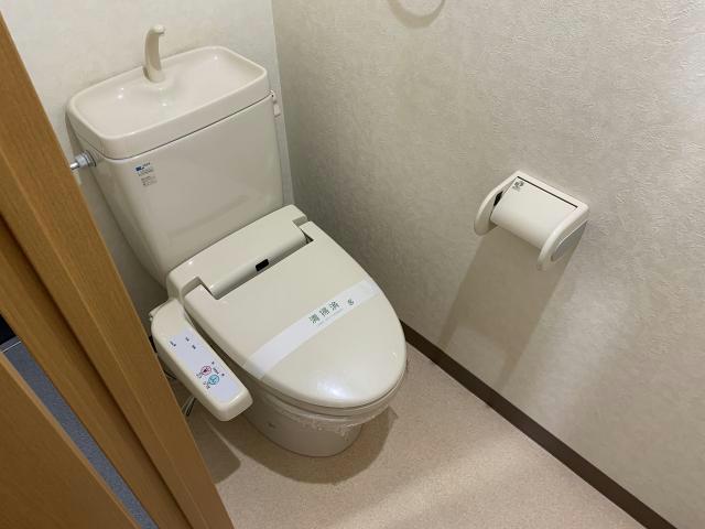 【函館市美原のアパートのトイレ】