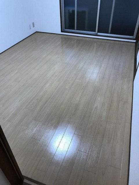 居室・リビング　別号室の参考写真