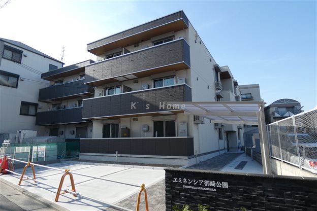神戸市兵庫区金平町のマンションの建物外観
