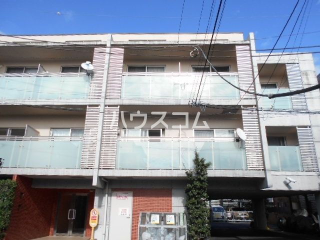 世田谷区駒沢のマンションの建物外観