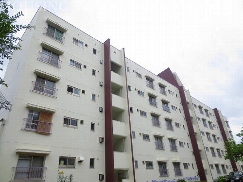 神戸市須磨区高倉台のマンションの建物外観