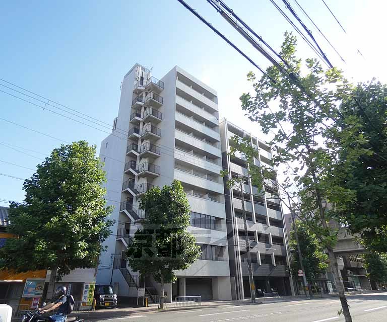 杉原ビルの建物外観