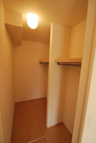 【糟屋郡粕屋町若宮のアパートの収納】