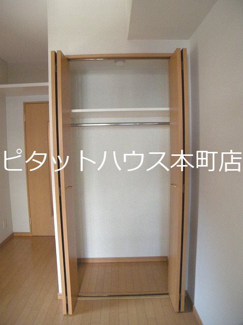 【大阪市中央区瓦屋町のマンションの収納】